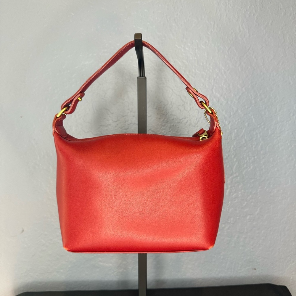 🎈 Vintage Coach Red Mini Pouch🎈